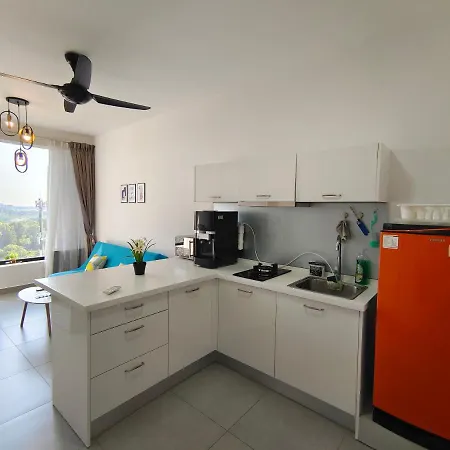 Kanvas Soho Cyberjaya/Netflix/Gym/Jacuzzi/Klia Exterior photo