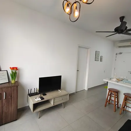 Kanvas Soho Cyberjaya/Netflix/Gym/Jacuzzi/Klia Exterior photo