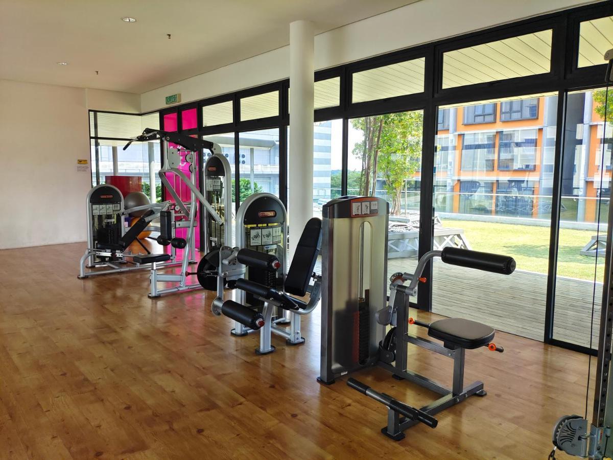 Apartment Kanvas Soho Cyberjaya/netflix/gym/jacuzzi/klia Cyberjaya
