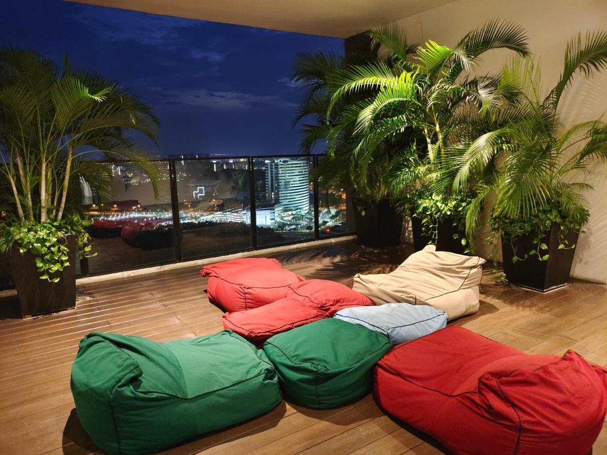 Kanvas Soho Cyberjaya/netflix/gym/jacuzzi/klia Apartment
