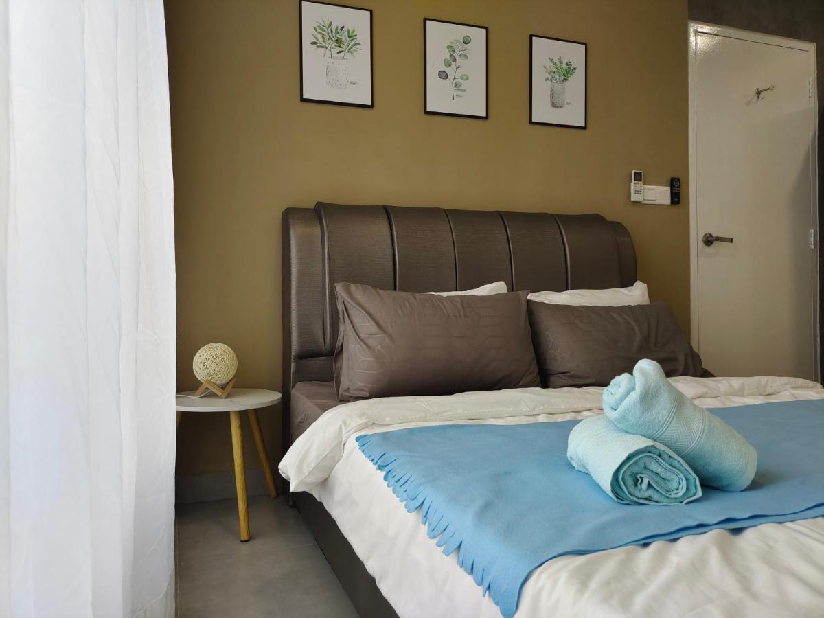 Kanvas Soho Cyberjaya/netflix/gym/jacuzzi/klia Apartment *