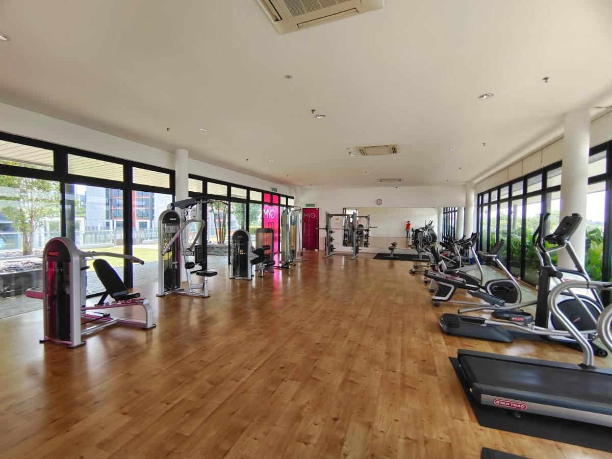 Kanvas Soho Cyberjaya/netflix/gym/jacuzzi/klia Apartment