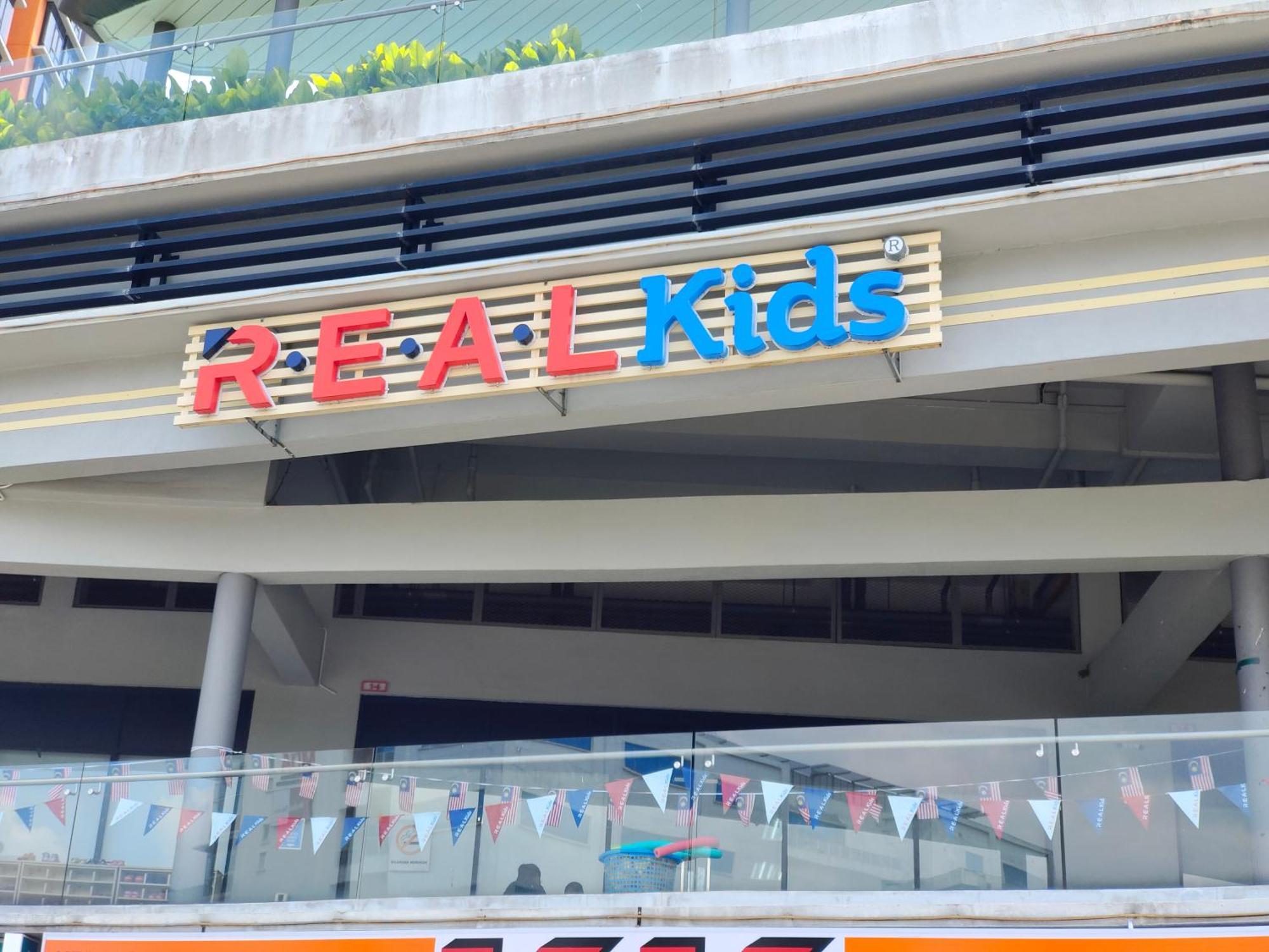 Kanvas Soho Cyberjaya/netflix/gym/jacuzzi/klia Apartment Cyberjaya